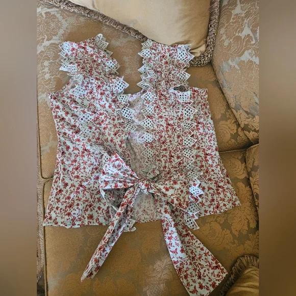 NWOT Anthropologie Blue Tassel Trina floral dark red/ mint embroidered top - Picture 4 of 14